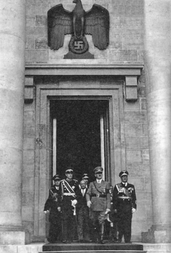 Adolf Hitler with prinz Paul of Yugoslavia in front of the Chancelery